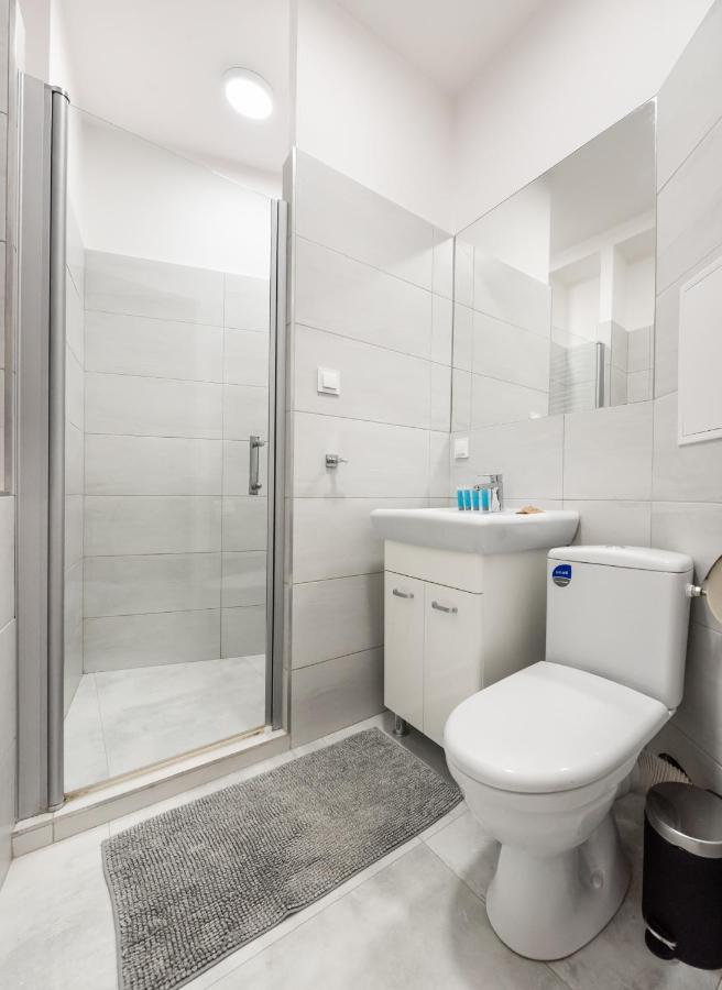 Old Town 5-Bedroom Apartment Варшава Экстерьер фото