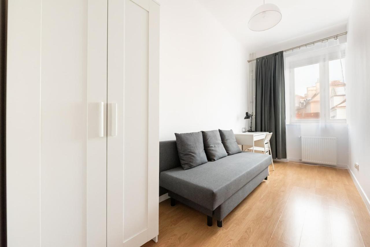 Old Town 5-Bedroom Apartment Варшава Экстерьер фото